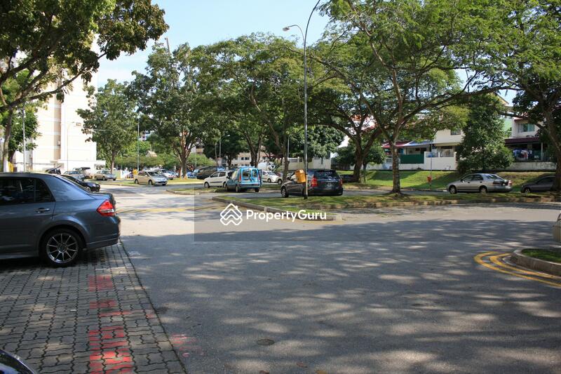 For Sale - 114 Ang Mo Kio Avenue 4