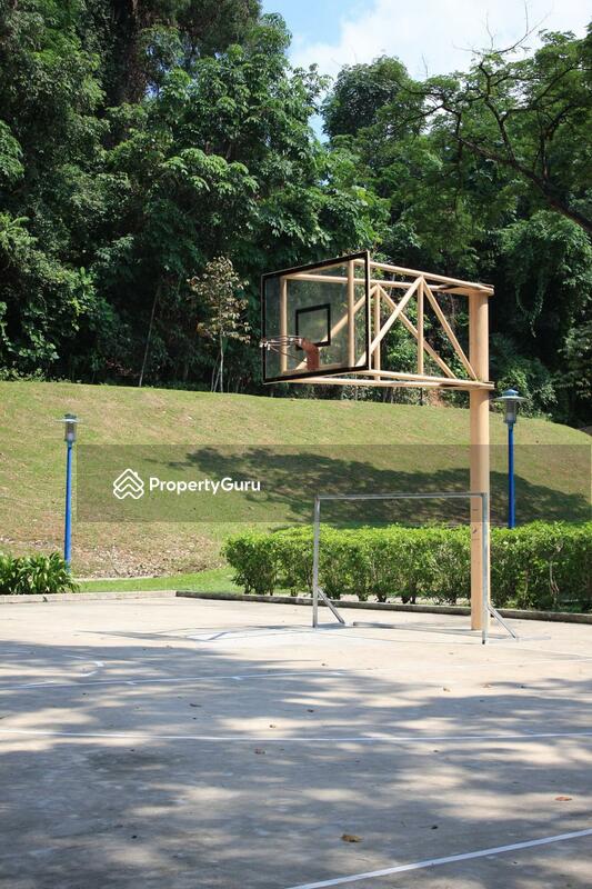 156 Ang Mo Kio Avenue 4 #0