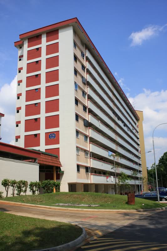 174 Ang Mo Kio Avenue 4