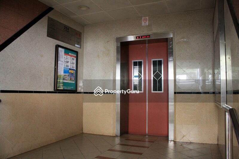254 Ang Mo Kio Avenue 4 #0