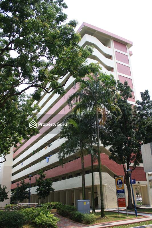 125 Ang Mo Kio Avenue 6 #0