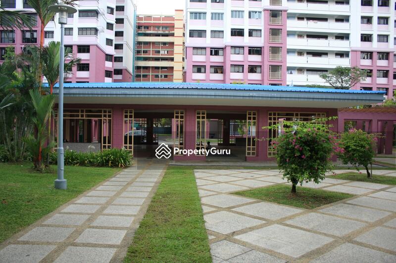 353 Ang Mo Kio Street 32 #0