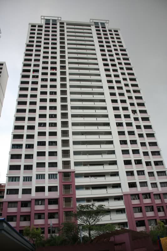 353 Ang Mo Kio Street 32