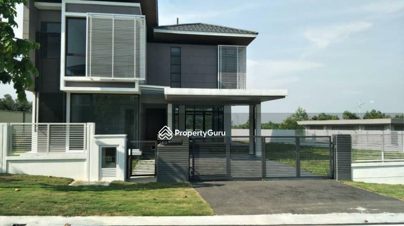 For Sale - The Villa @ Enstek