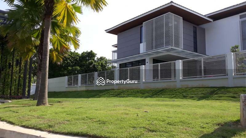 For Sale - The Villa @ Enstek