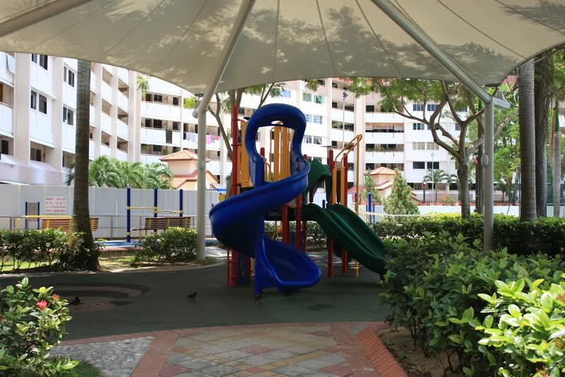 135 Bedok North Street 2