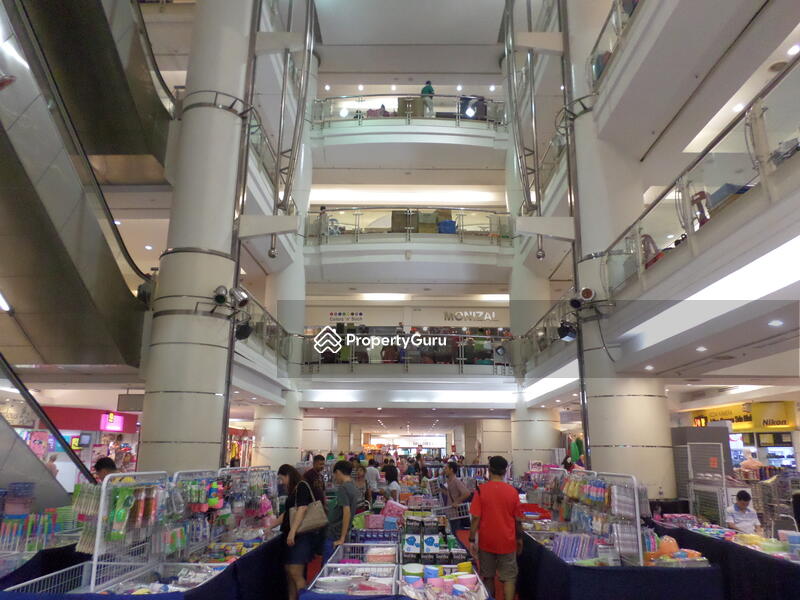 For Rent - Amcorp Mall