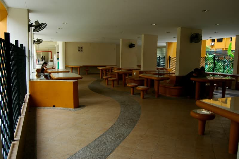 106 Bukit Batok Central