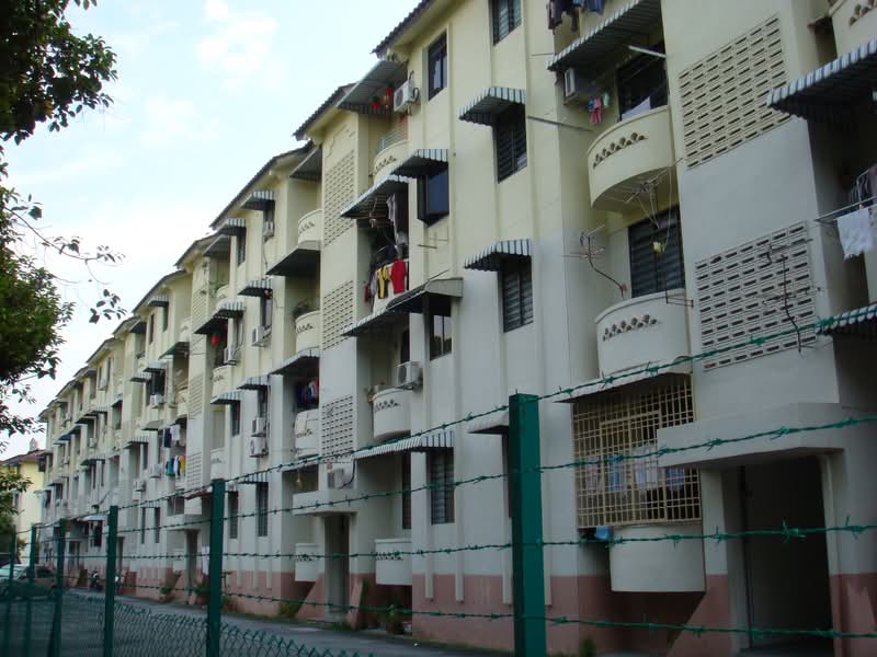 Lahat Court - iProperty.com.my