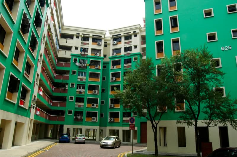 625 Bukit Batok Central HDB Flat For Sale at S$ 688,000 | PropertyGuru Singapore