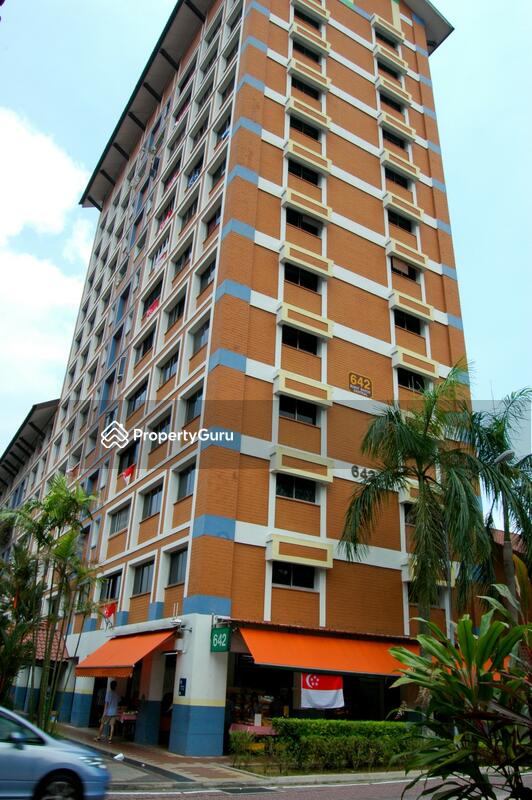 642 Bukit Batok Central HDB Details in Dairy Farm / Bukit Panjang ...