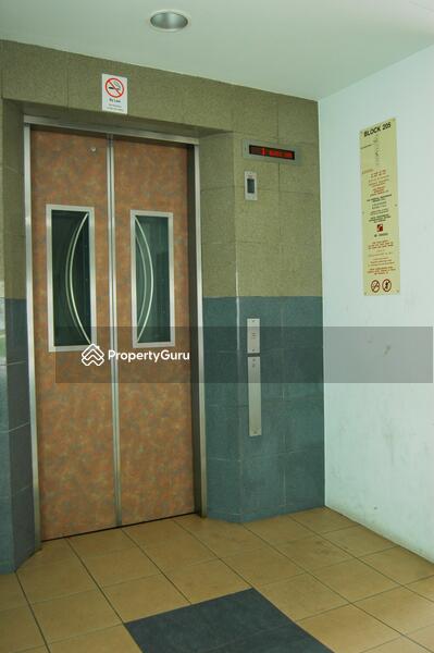 For Rent - 205 Bukit Batok Street 21