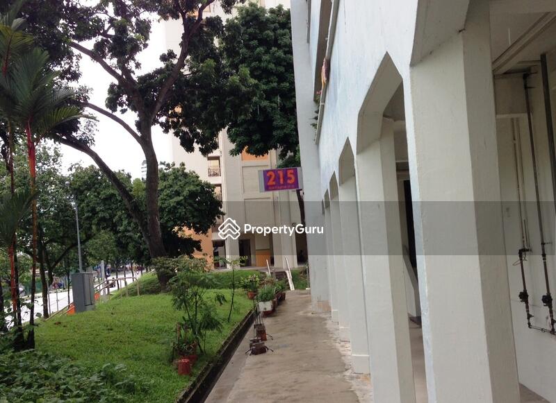 For Sale - 215 Bukit Batok Street 21