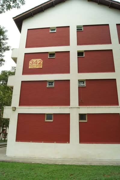 342 Bukit Batok Street 34, 342 Bukit Batok Street 34, 3 Bedrooms, 957 sqft, HDB Flat For Sale, by Liew Derrick, 500106517 - PropertyGuru.com.sg