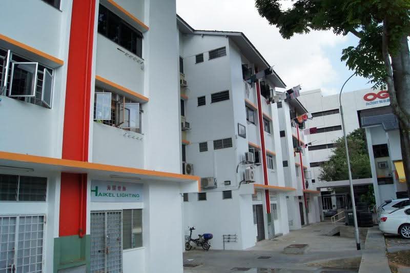 121 Bukit Merah Lane 1, 121 Bukit Merah Lane 1, Alexandra / Commonwealth, 300 sqft, Shop / Shophouse For Rent, by Raymond Lam, 500288045 - CommercialGuru.com.sg