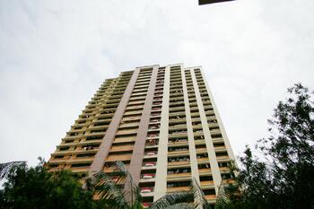 9 Cantonment Close