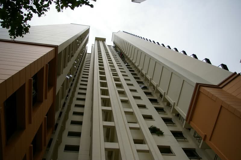 13 Cantonment Close