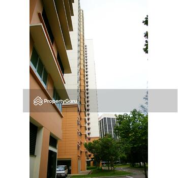 18 Cantonment Close