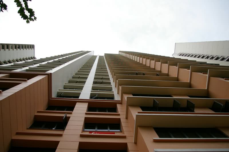 18 Cantonment Close
