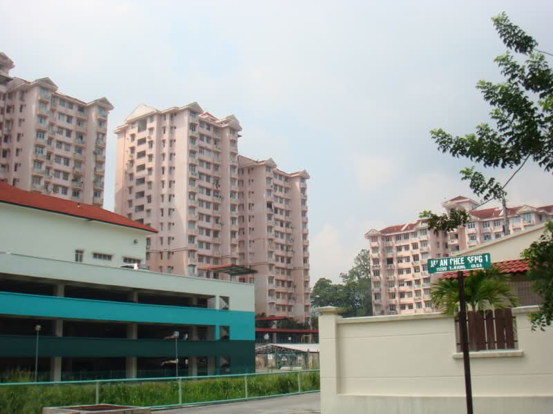 Azuria Condominium - iProperty.com.my