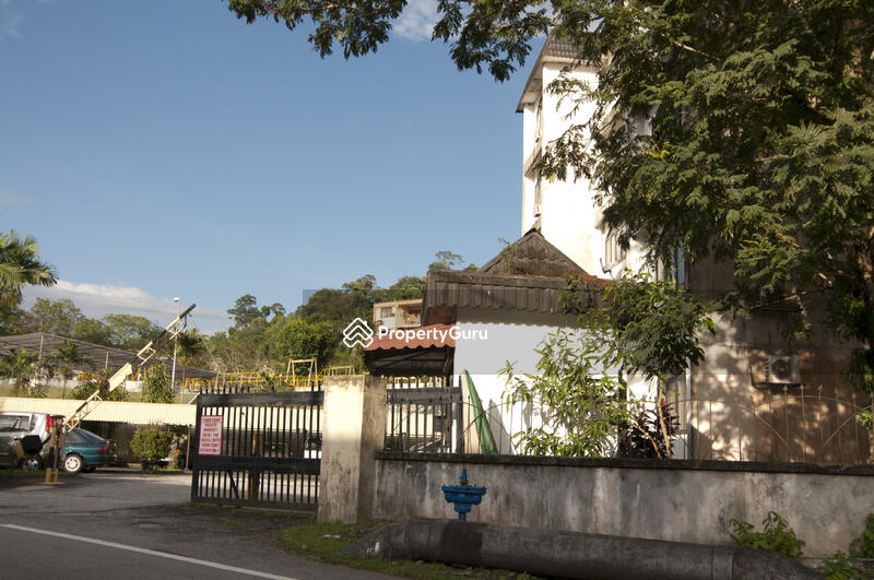 Entrance view