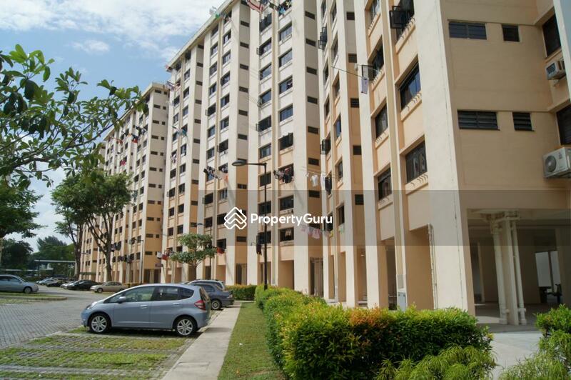 305 Clementi Avenue 4 #0