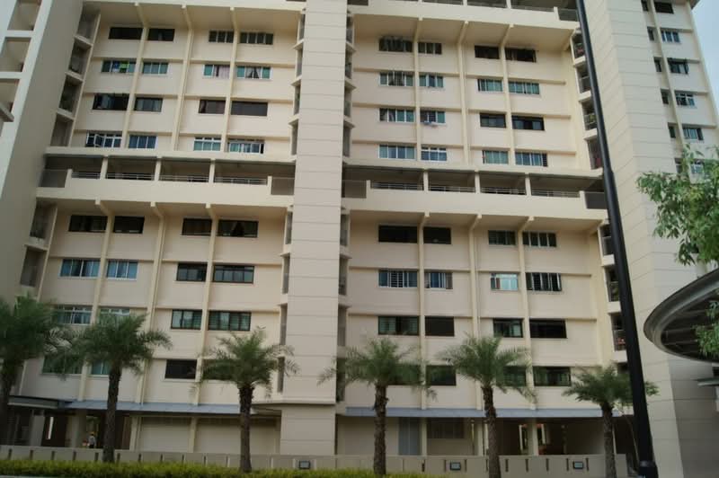 318 Clementi Avenue 4