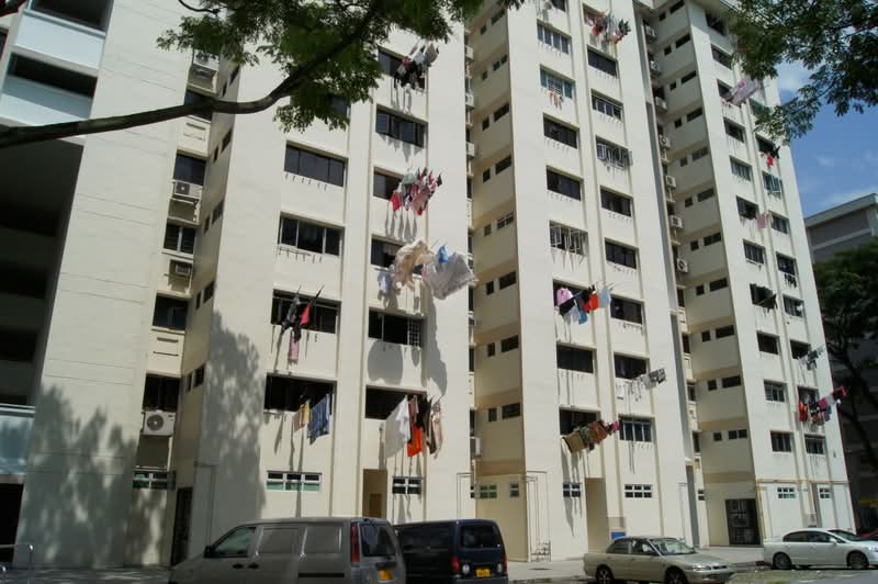 374 Clementi Avenue 4
