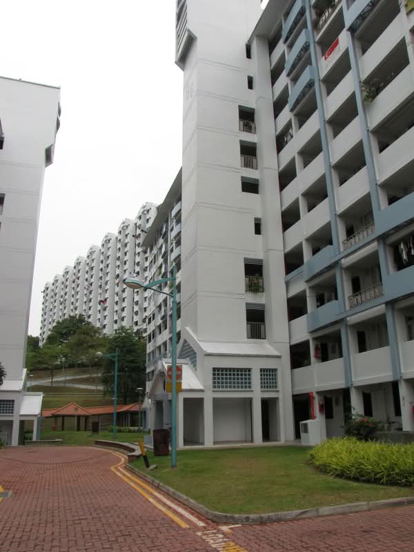 86 Commonwealth Close