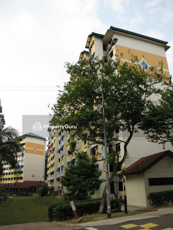97 Commonwealth Crescent #0