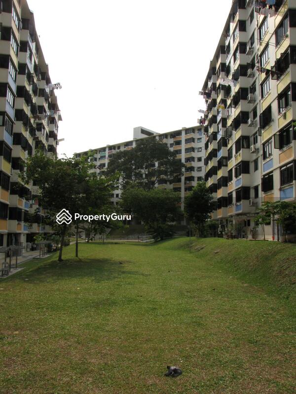 100 Commonwealth Crescent #0