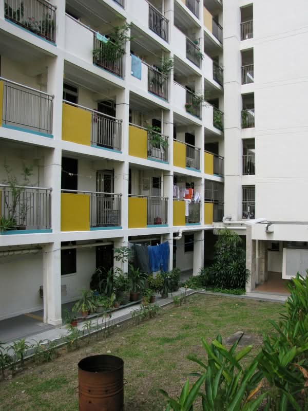 109 Commonwealth Crescent