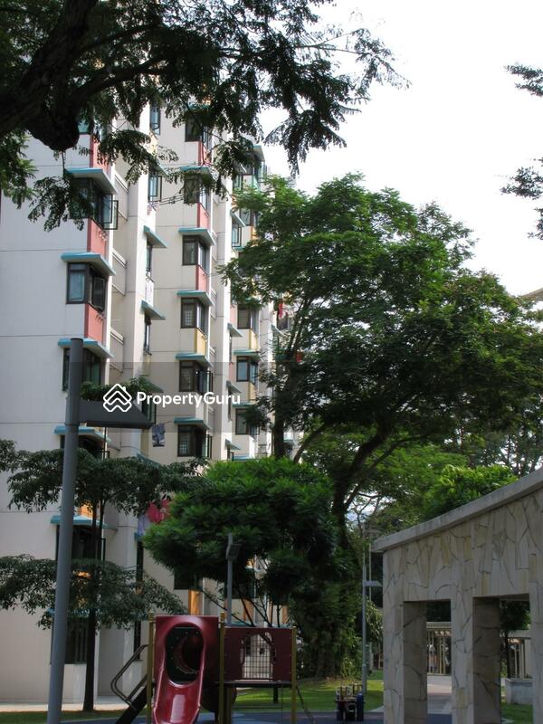 110 Commonwealth Crescent #0