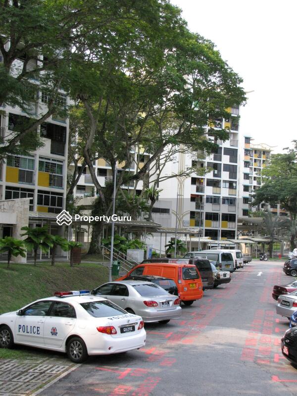 110 Commonwealth Crescent #0