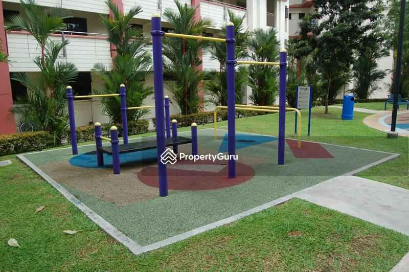 For Rent - 207D Compassvale Lane